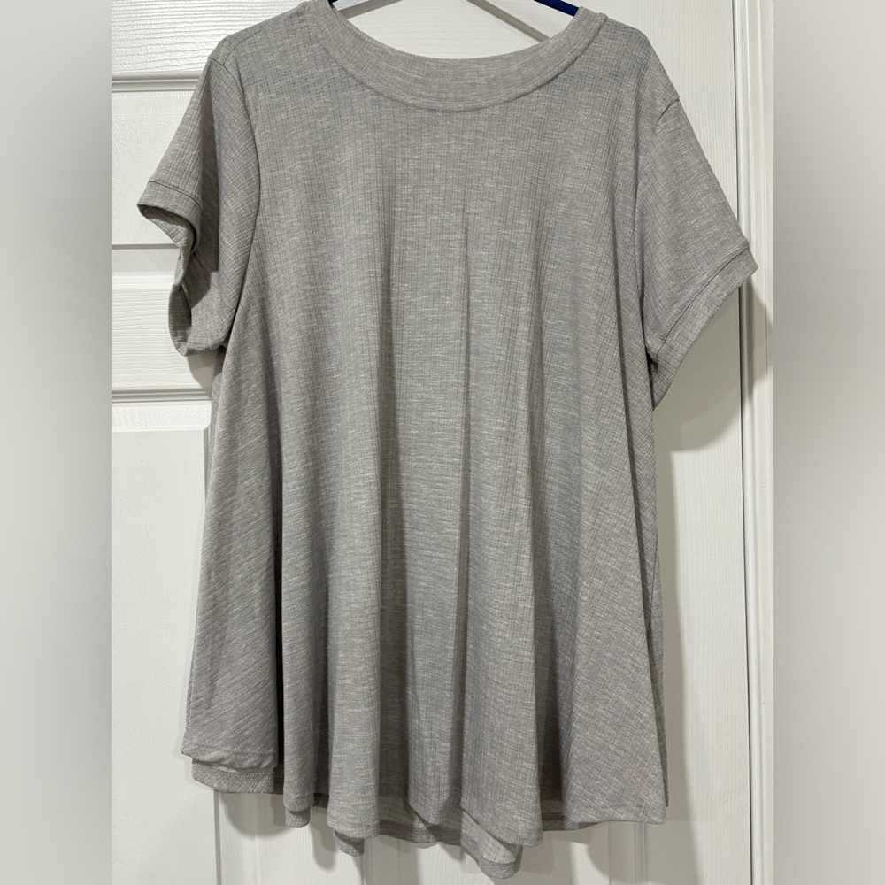 COPY - LuLaRoe Erika swing top gray pointelle xl nwot